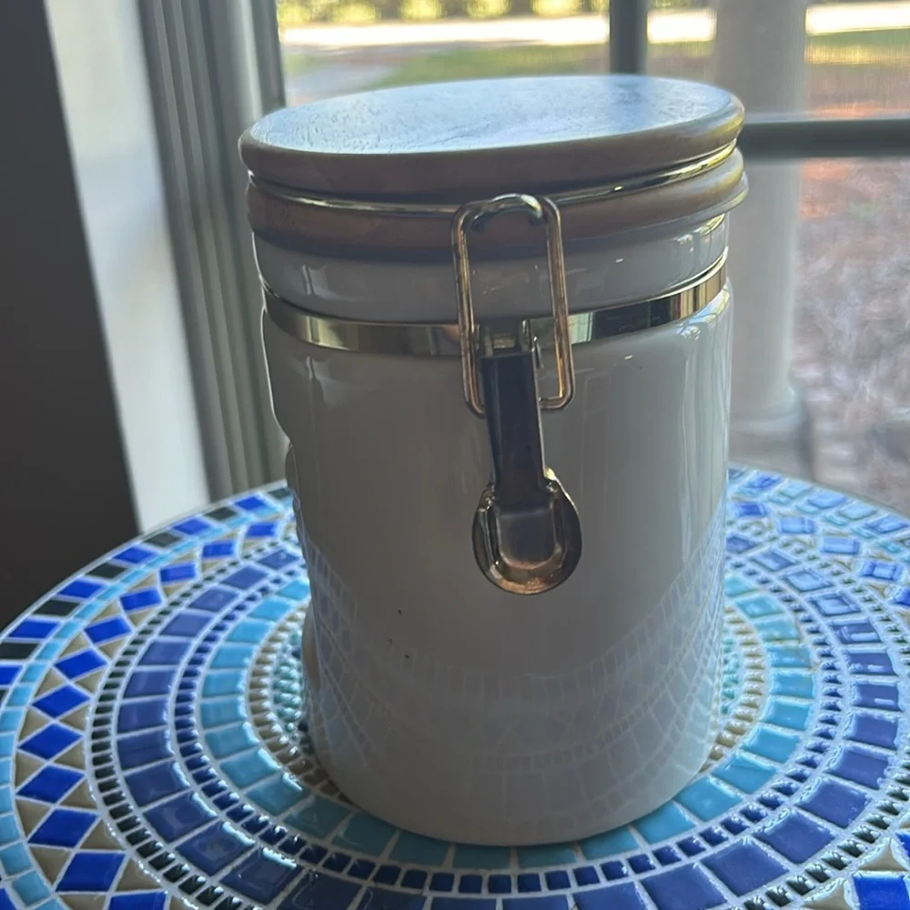 VINTAGE CANISTER LOCKING LID RAISED FRUIT DESIGN